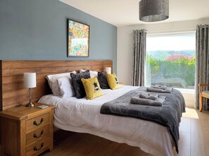 3 dormitoris, wifi gratuïta i roba de llit 