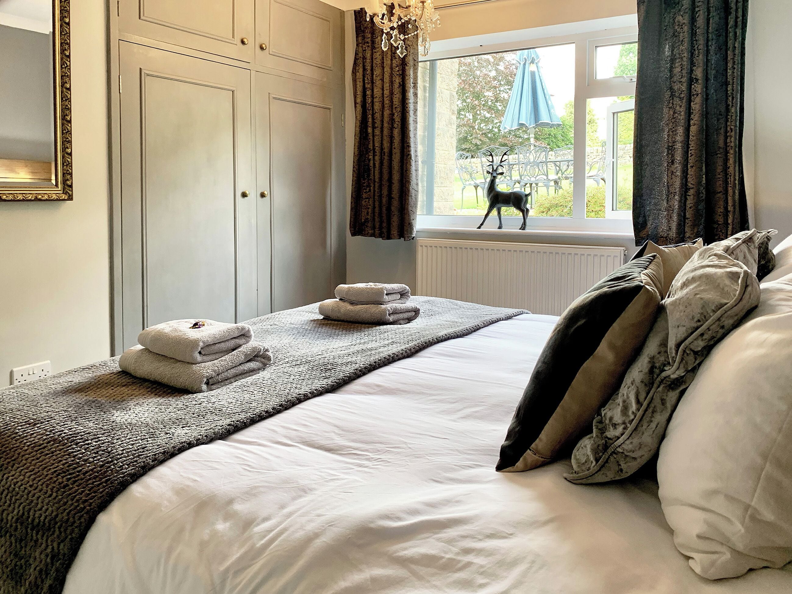 3 bedrooms, free WiFi, bed sheets