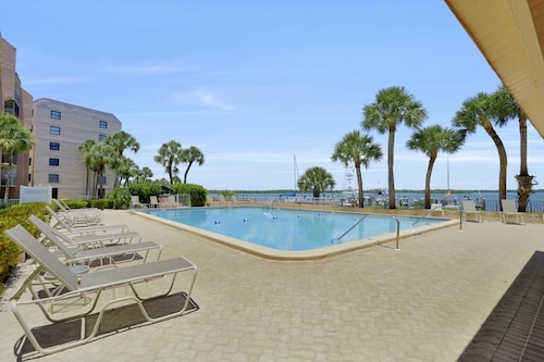 Marco Island Riverside Retreat
