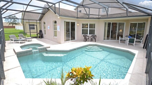 Unclassified image, 1 of 27, button - Corvina Villa 335166 (Davenport)
