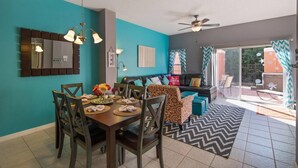 Villa, 3 habitaciones | Restaurantes
