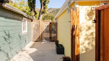 Enceinte de lâhĂ©bergement