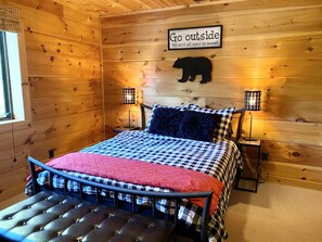 3 عدّة غرف نوم ومكتب ومكواة/لوح كي وسرير سفر