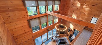 Cozy mountain adventure for all-family, friends and furry pups!