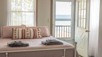 3 chambres, fer et planche Ă repasser, Wi-Fi, draps fournis