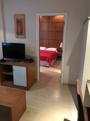 1 bedroom, in-room safe, WiFi, bed sheets