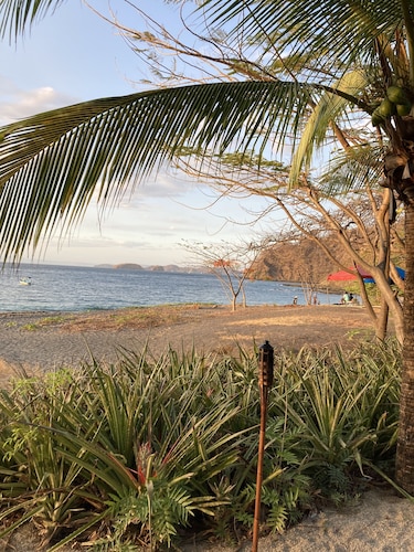 Mexican/mediterranean Villa At 10 Minutes Walk to Beach with private pool


 