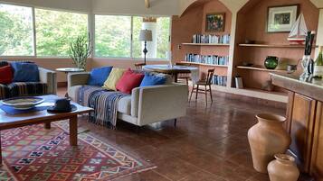 Smart TV, books, printers