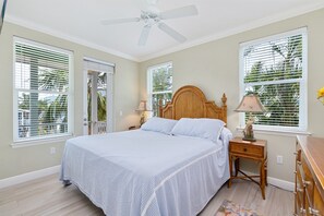 4 chambres, fer et planche à repasser, accès au Wi-Fi (inclus)