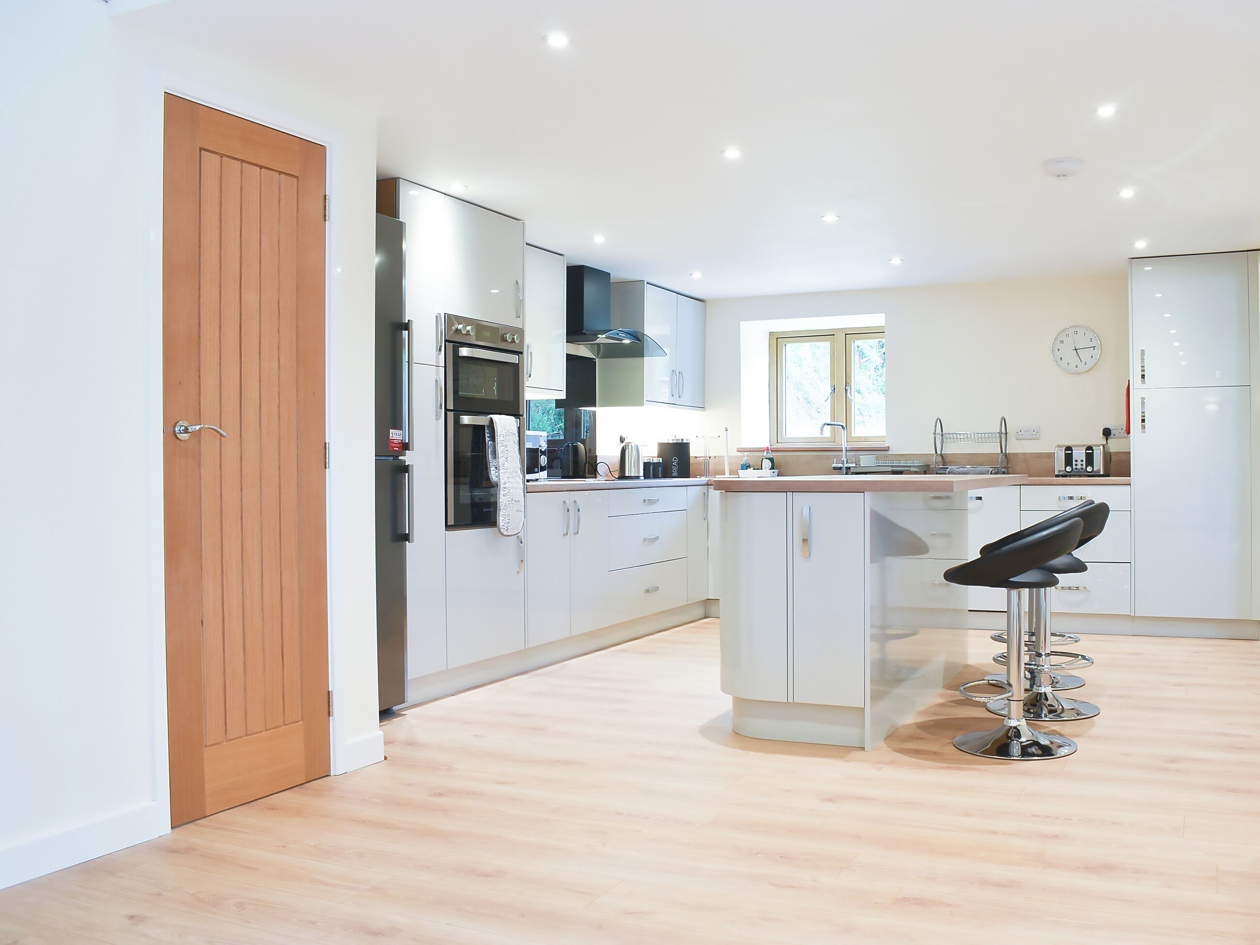 Lave-vaisselle, chaise haute