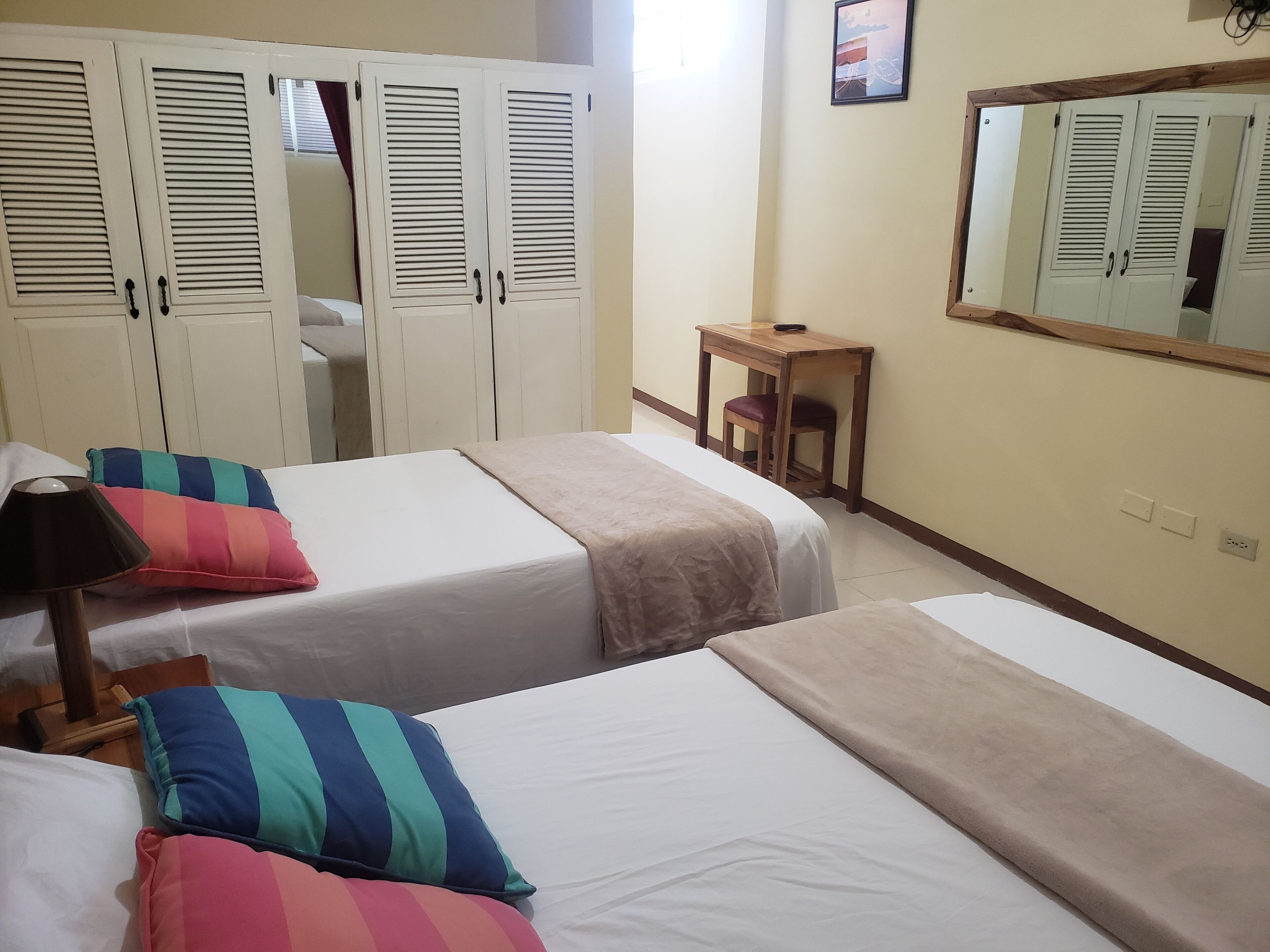 deluxe twin room (2 single bed) | 1 bedroom, down duvets, individually decorated, individually furnished