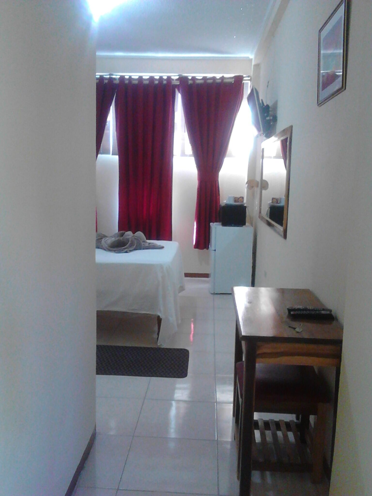 deluxe double room (1 full bed) | 1 bedroom, down duvets, individually decorated, individually furnished