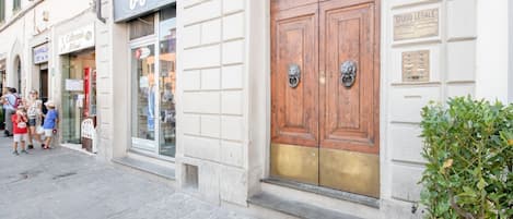 Dettaglio esterni