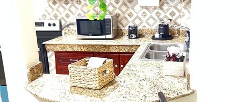 Fridge, microwave, oven, stovetop