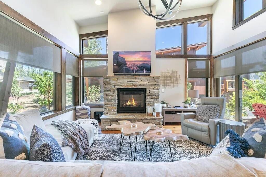 Stellar's Nest at Schaffer's Mill, 4 BDRM, Golf Access & Club Amenities!