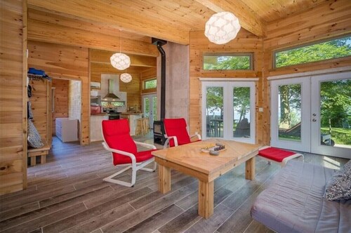 The Sunset Hideaway in Portland, NY