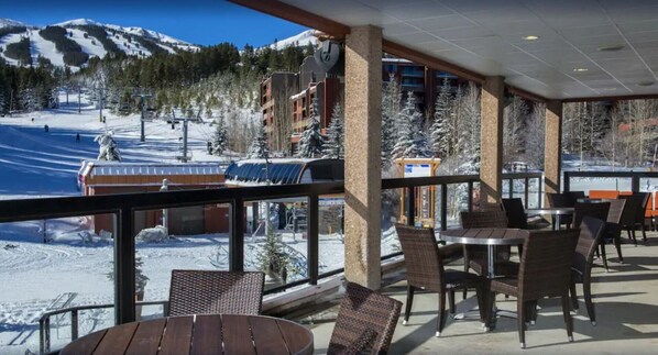 Outdoor dining - Beaver Run Resort & Conference Center- Summit Suite (Breckenridge)