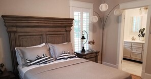 2 chambres, fer et planche à repasser, accès au Wi-Fi (inclus)