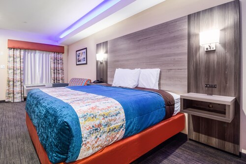 Scottish Inn & Suites Houston Willowbrook