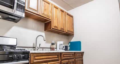 Cozy Concord One Bedroom