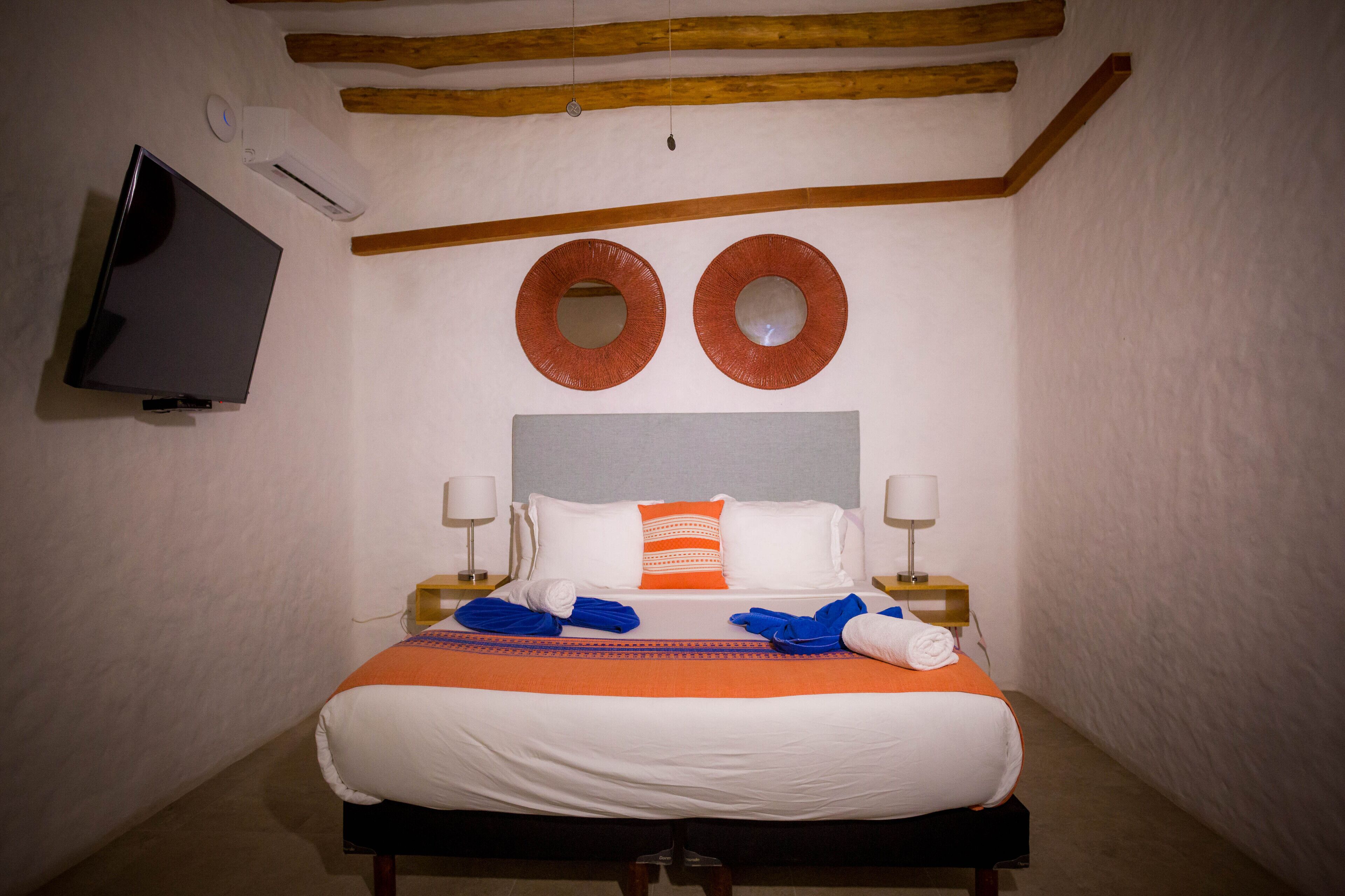 family room | free wifi, bed sheets