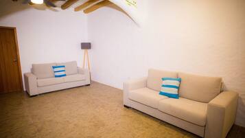 Habitación familiar | Wifi gratis y ropa de cama