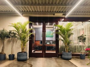 Property entrance - H n M The Boutique Hotel (Udaipur)