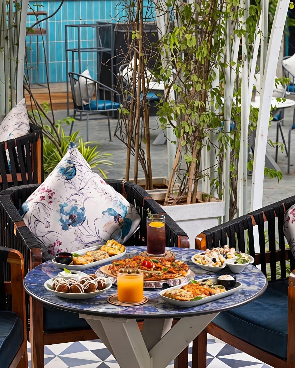 Thức ăn và đồ uống