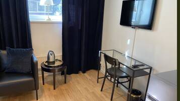 Standard Single Room | 1 bedroom, desk, laptop workspace, soundproofing