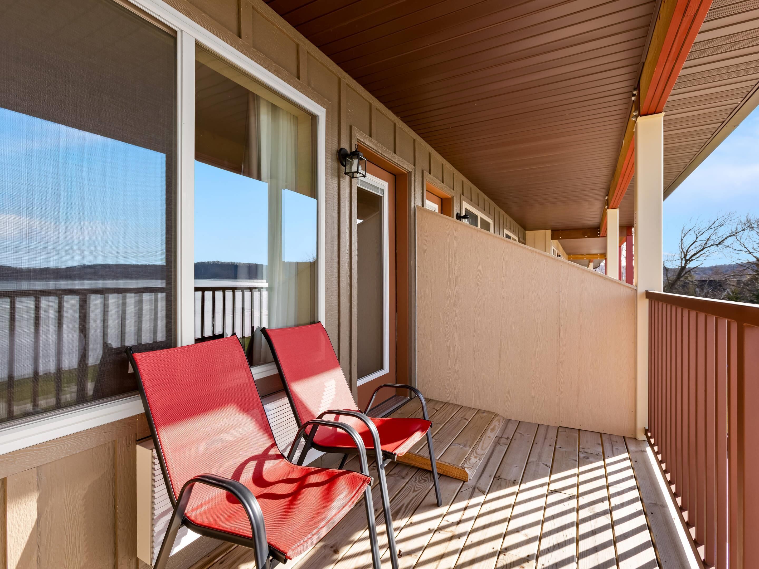 room, 1 king bed, accessible, lake view (roll-in shower) | desk, iron/ironing board, free wifi