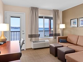 Suite, 1 King Bed with Sofa bed, Non Smoking (Lakefront) | Desk, iron/ironing board, free WiFi