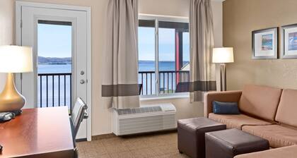 Comfort Inn & Suites Munising-Lakefront