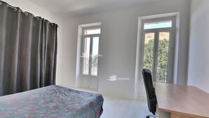 Unclassified image, 2 of 10, button - Toulon close center, 3 bedroom appartement (Toulon)