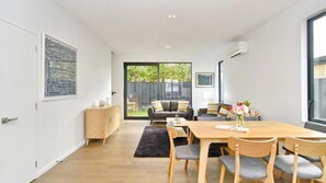 Interior - Salisbury Style-City location: Spacious two bedroom apartment (Christchurch)