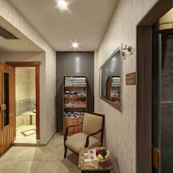 Un sauna, baño turco/hammam, tratamientos corporales, aromaterapia