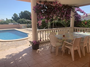 Outdoor dining - Ame445 Villa Avec Piscine Privee 5x11m, Climatisation, Wifi A 150m Plage (L'Ametlla de Mar)
