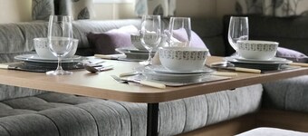 Kellysholidayhomes, Atlas, 3 bedroom Caravan, surrounded by nature