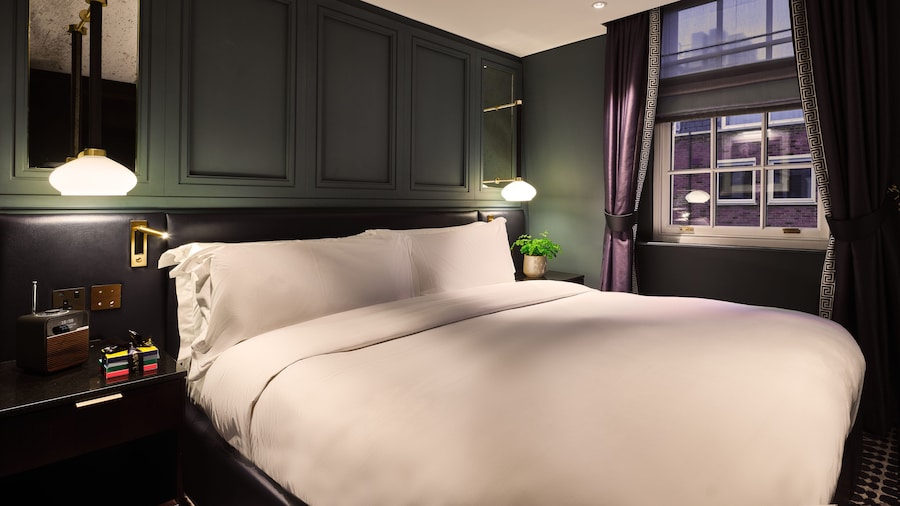 The Mayfair Townhouse â an Iconic Luxury Hotel