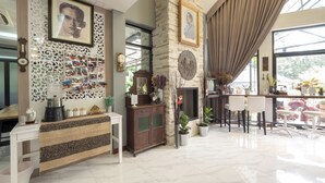 รูปภาพที่ไม่ได้จัดประเภท, 3 จาก 75, ปุ่ม