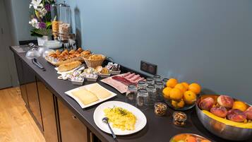 Esmorzar diari continental (19 EUR per persona)