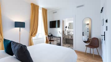 Habitación doble Premium | Camas con pillow-top y caja de seguridad en la habitación