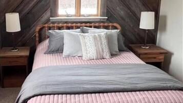 3 bedrooms, WiFi, bed sheets