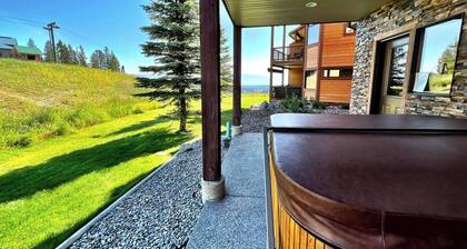 TimberStone 6 - Golf - Ski - Hike - Chill - Private Hot Tub - Sleeps 6