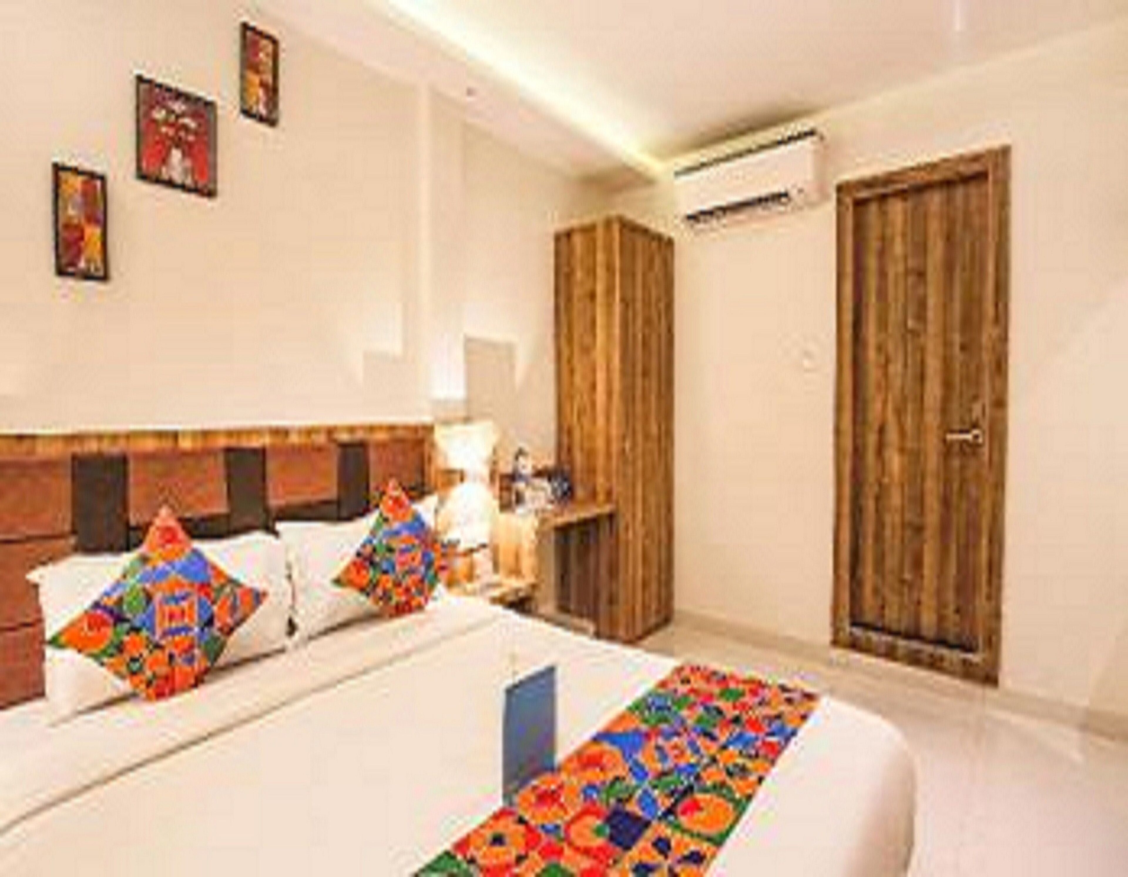 Photo - Hotel Gateway Inn