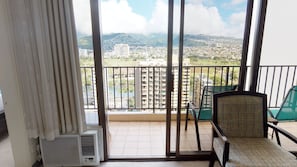 Appart'hôtel, 1 chambre | Vue depuis l’hébergement