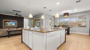 Interior - Newly Renovated 6BR Family Home—Pool, BBQ & Games (Kissimmee)