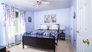 3 bedrooms, iron/ironing board, free WiFi, bed sheets