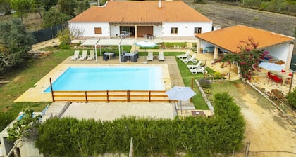 H - Amoreira Beach Studio in Montes de Praias Guesthouse in Aljezur