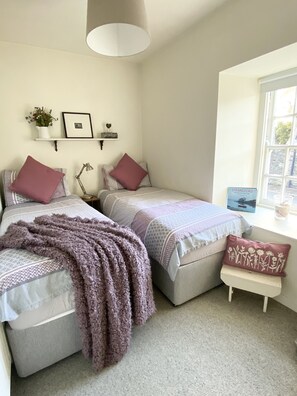 2 Schlafzimmer, Bügeleisen/Bügelbrett, kostenloses WLAN, Bettwäsche