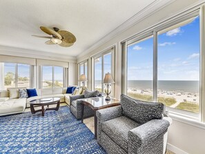 Televisión y estéreo 